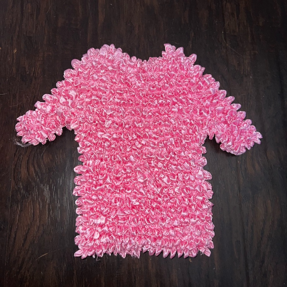 Pink ruffled top
